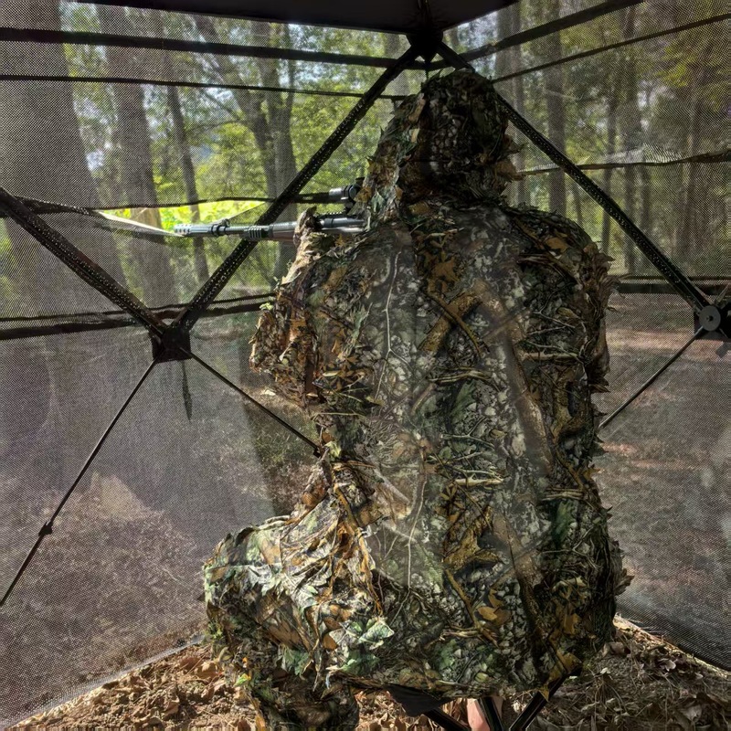 Tenda de Camping Camuflada par - Hunting And Camping In Forest avaliação e preço